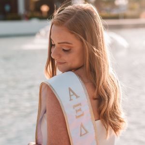 Meet your Posher, Amelia